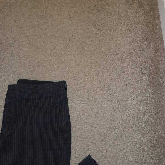 Express Producer Pants. Charcoal Gray Pinstripe Size 34 x 32, high rise - Picture 12 of 14